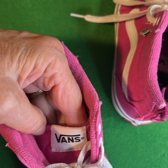 VANS FILMORE FUCHSIA CANVAS HI TOP SNEAKERS - Picture 8 of 13